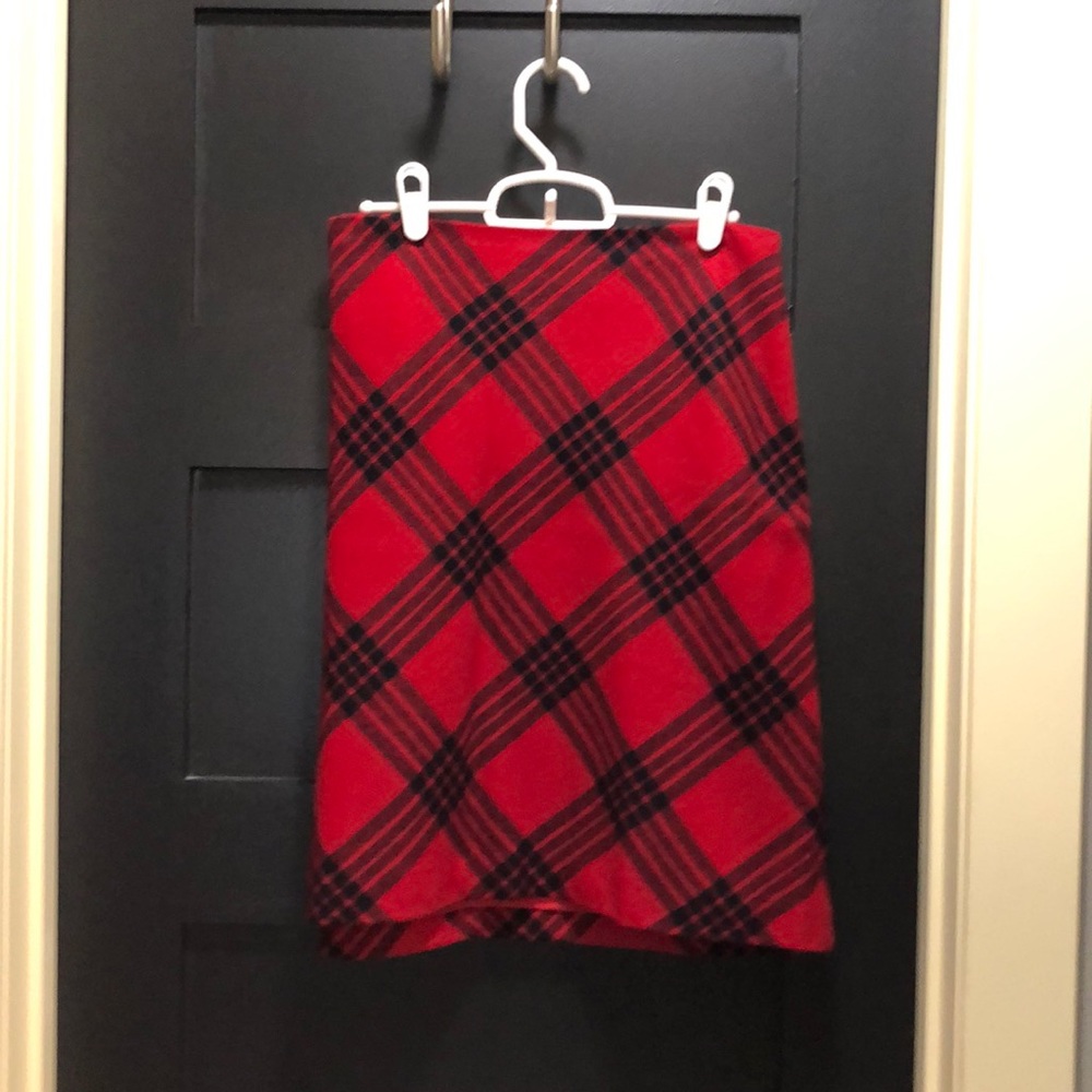 Talbots Size 12 Red and Black Wool Plaid Skirt